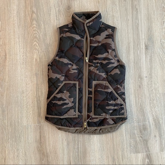 J. Crew Jackets & Blazers - JCrew camo vest
